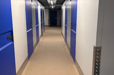 Quand la location box stockage à Saint-Quentin-Fallavier s’impose-t-elle comme solution ?